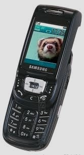 Самсунг Д 500